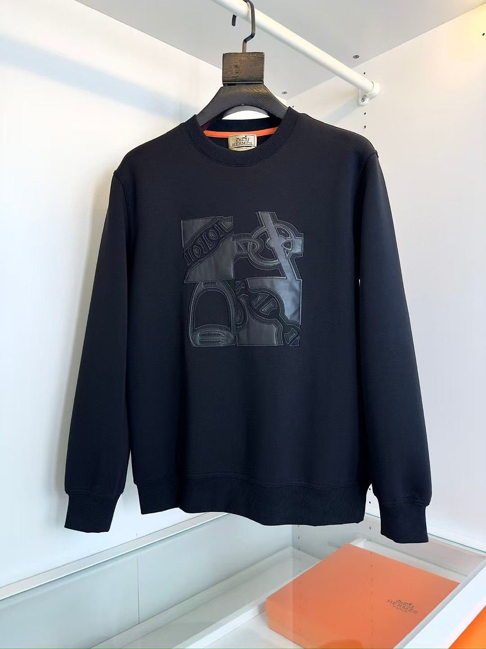 Thumbnail: Hermes Sweatshirt