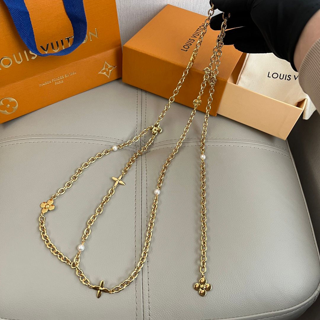 LV Chain Belt