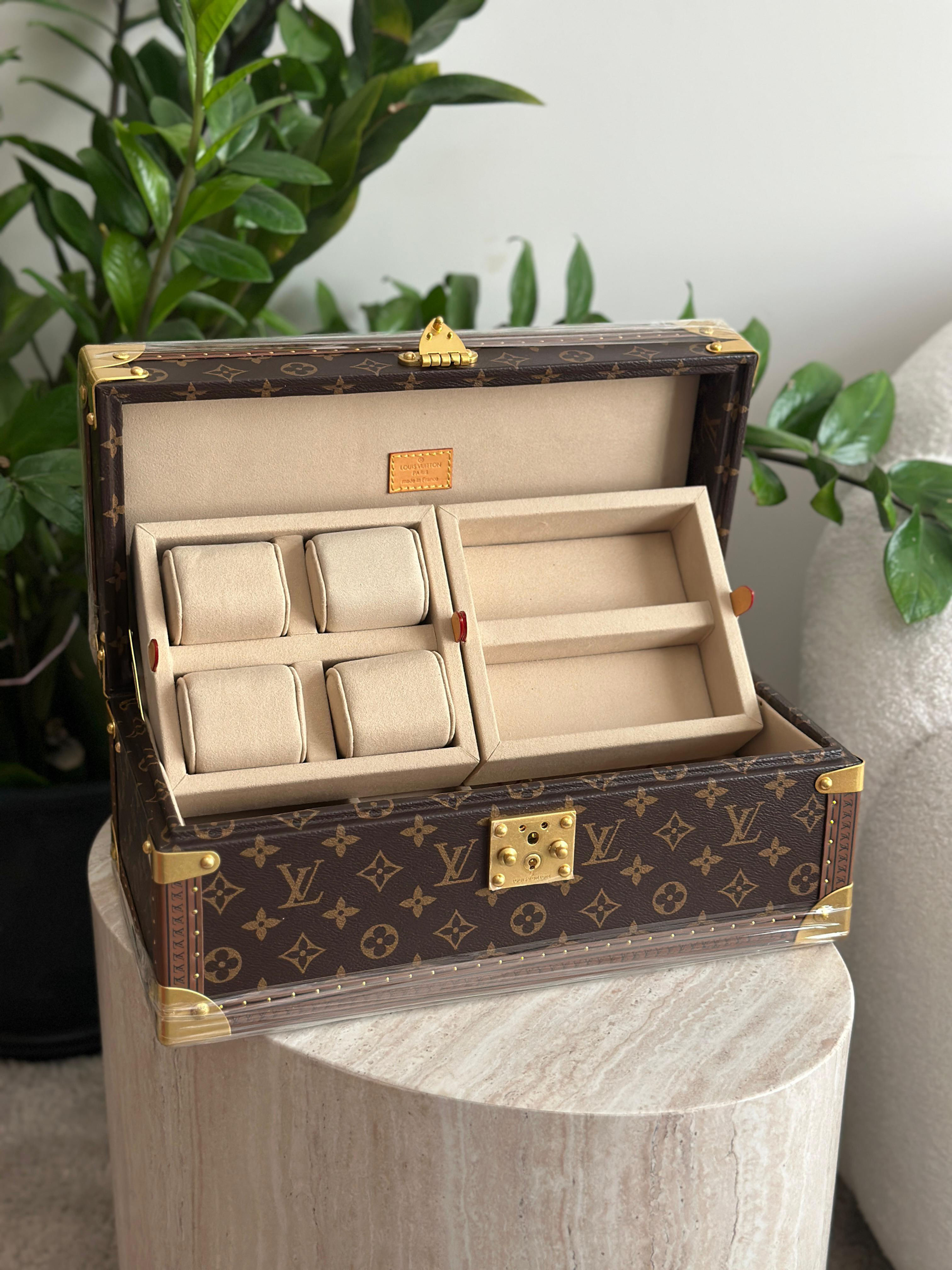 LV Coffret Accessoires Box