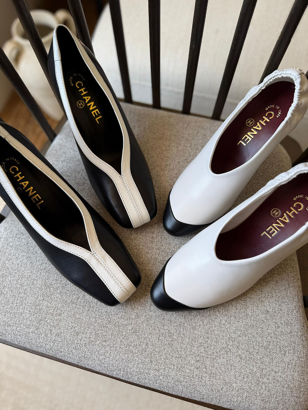 Thumbnail: Chanel Pumps