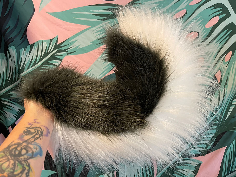 Thumbnail: Curled Tail- MADE TO ORDER
