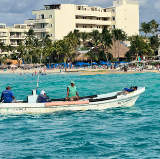 Cancun. The name alone conjures up images of pristine white-sand beaches, turquoise waters, and vibrant nightlife. Yet, this Mexican paradise offers far more than just spring break festivities. From ancient Mayan ruins to thrilling underwater adventures, Cancun is a destination that promises something extraordinary for every traveler.