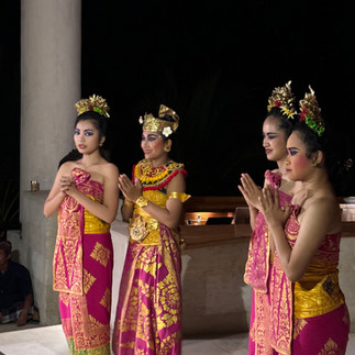 Laksventures exploring the spiritual and cultural wonders of Bali – Soul-searching journey through Bali, exploring temples, traditions, and natural beauty.