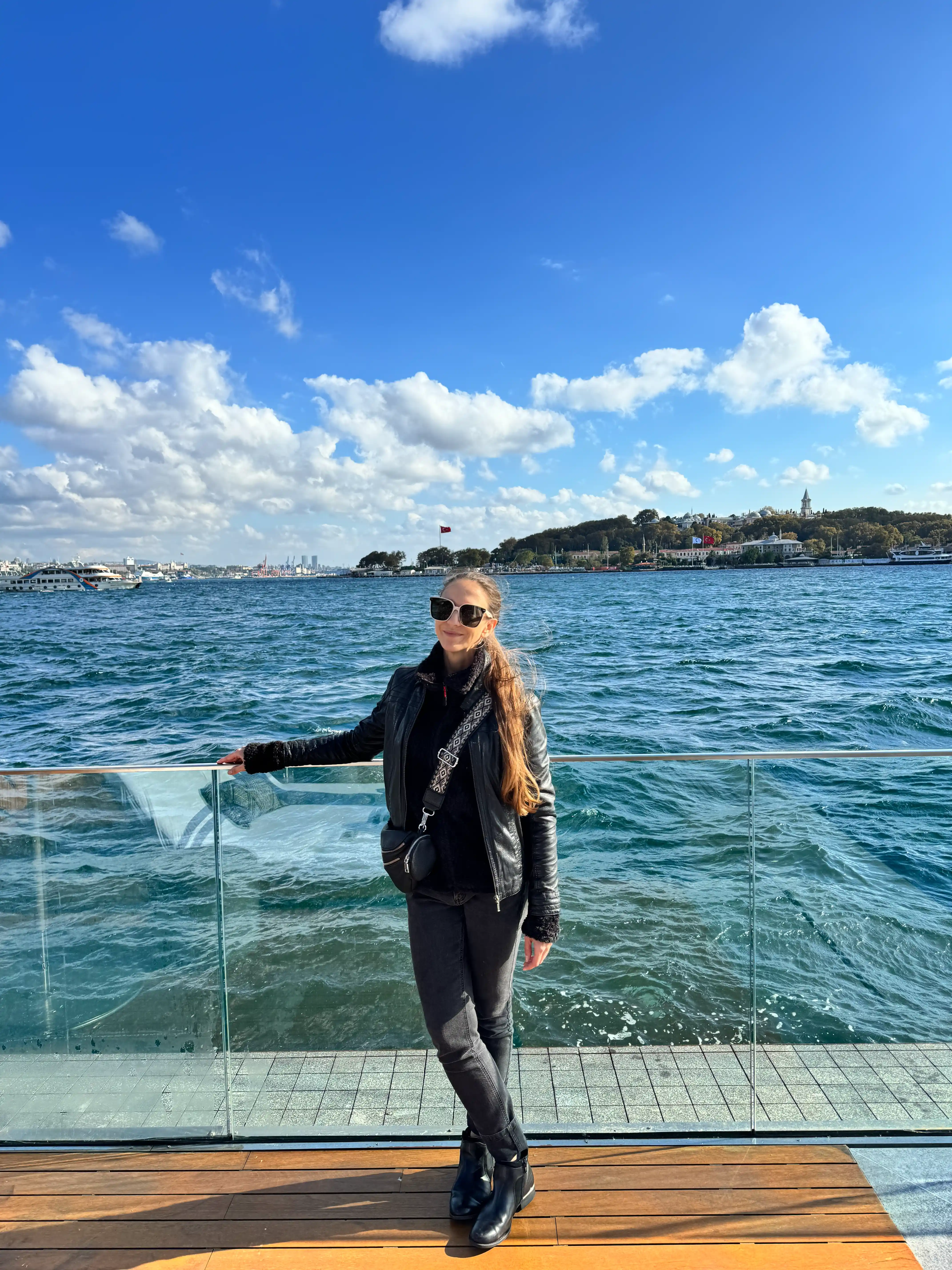 Istanbul. The name itself conjures up images of swirling dervishes, fragrant spice markets, and the echoing call to prayer. A city that straddles two continents, where ancient history collides with modern life, Istanbul has been on my travel bucket list forever. And let me tell you, it did not disappoint.