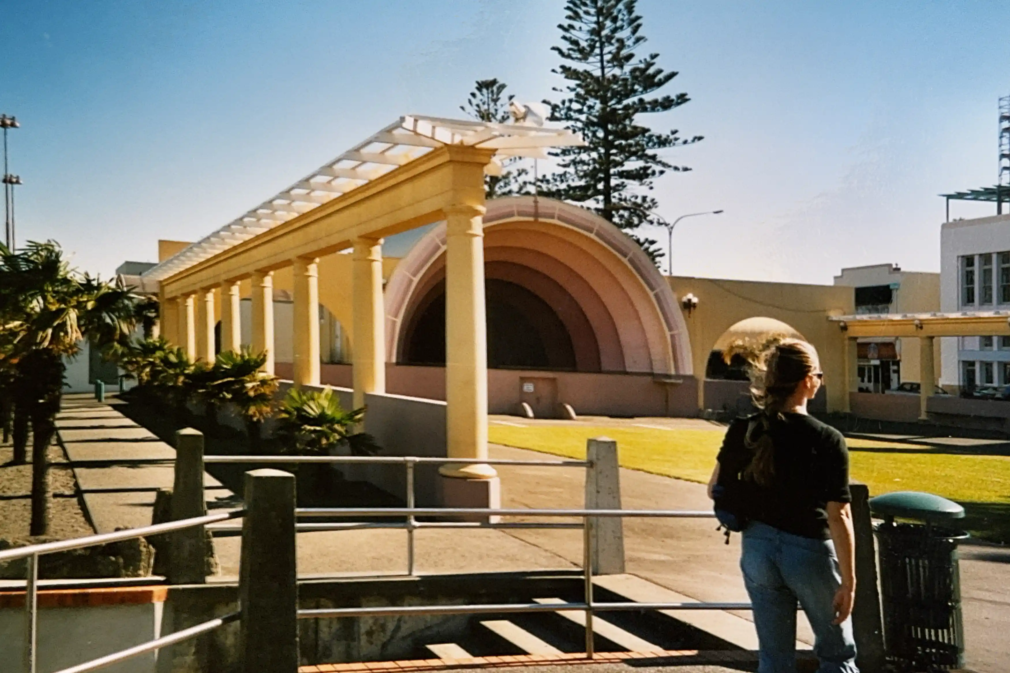 I’m sharing some of my favorite snapshots from that journey in the carousel below—a little glimpse into the magic of exploring NZ on the road. If you’ve ever dreamed of a campervan adventure, trust me, there’s no better way to see this incredible country.