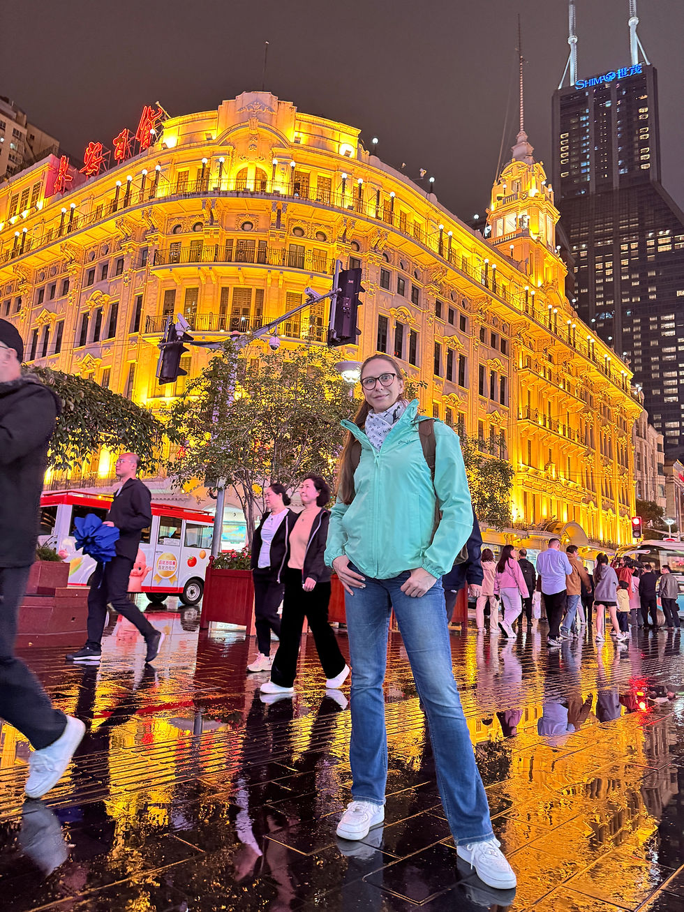 East Nanjing Road is part of Nanjing Road, one of the busiest shopping streets in the world.