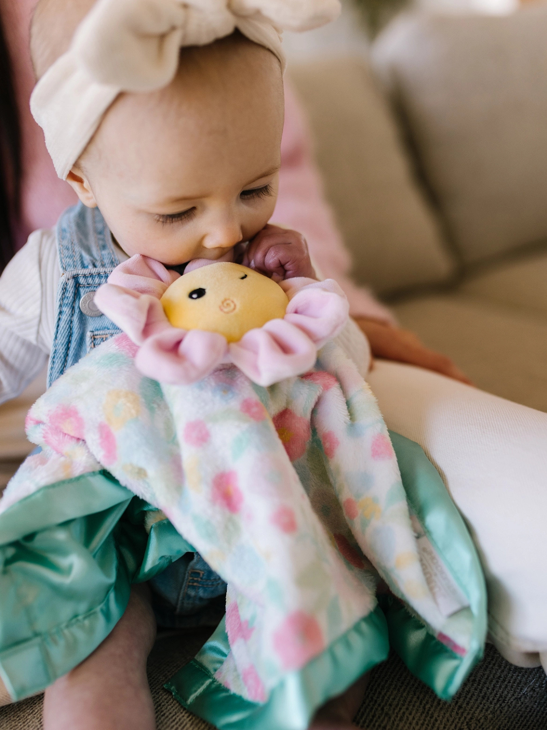 Security Blanket | Sweet Daisy