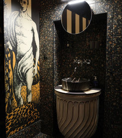 bathroom_4.jpeg