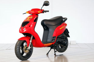 Piaggio NRG Scuderia Ferrari - 1996