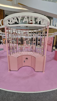 customize vending machine for rent