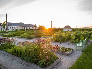 Zahrada-hospitalu-Kuks-Atelier-Krejcirikovi-foto-Jiri-Dohnal-2015-1.jpg