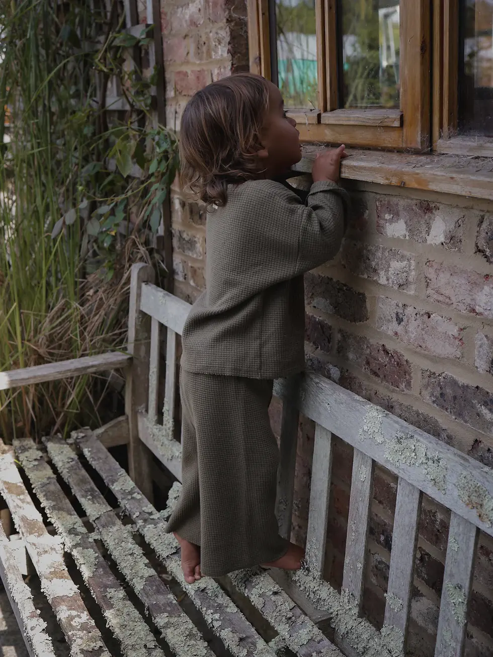 תמונה ממוזערת: Olive Waffle Boxy Sweatshirt