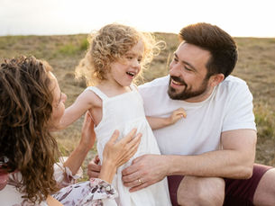The best locations for your outdoor family photoshoot in Worcestershire.