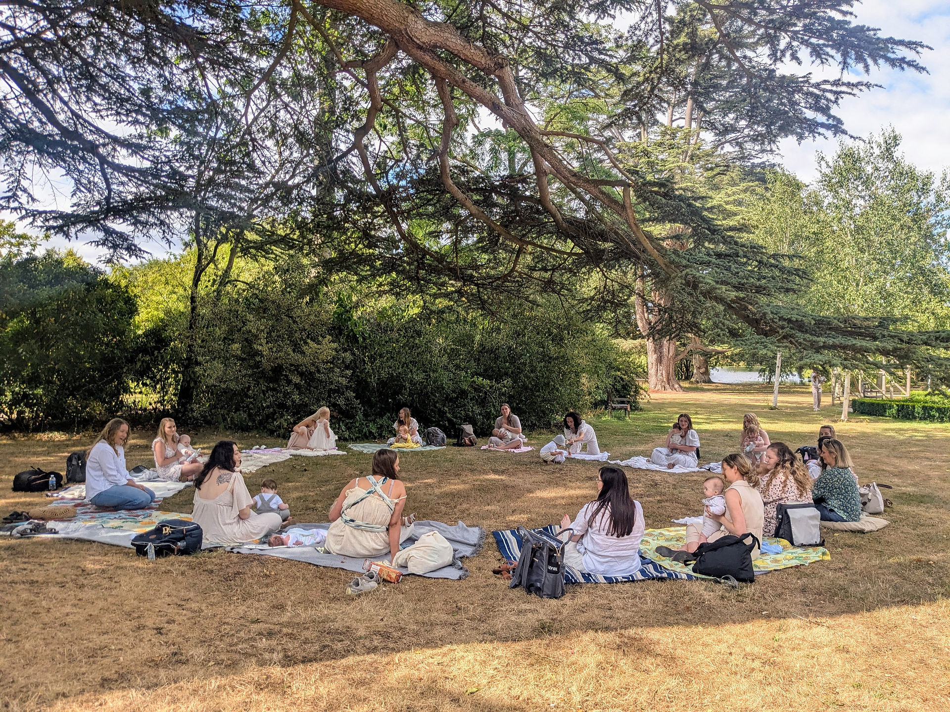 free group breatfeeding photoshoot worcester 2025 with karina o'neill family photography
