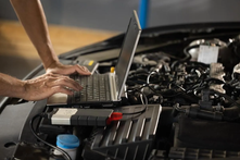 How OBD2 Helps Detect Engine Intake Manifold Leaks