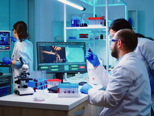 הקרב על הכישרון בביוטק: למה קשה כל כך למצוא אנשי איכות מנוסים, ואיך "לגדל" אותם מבפנים?