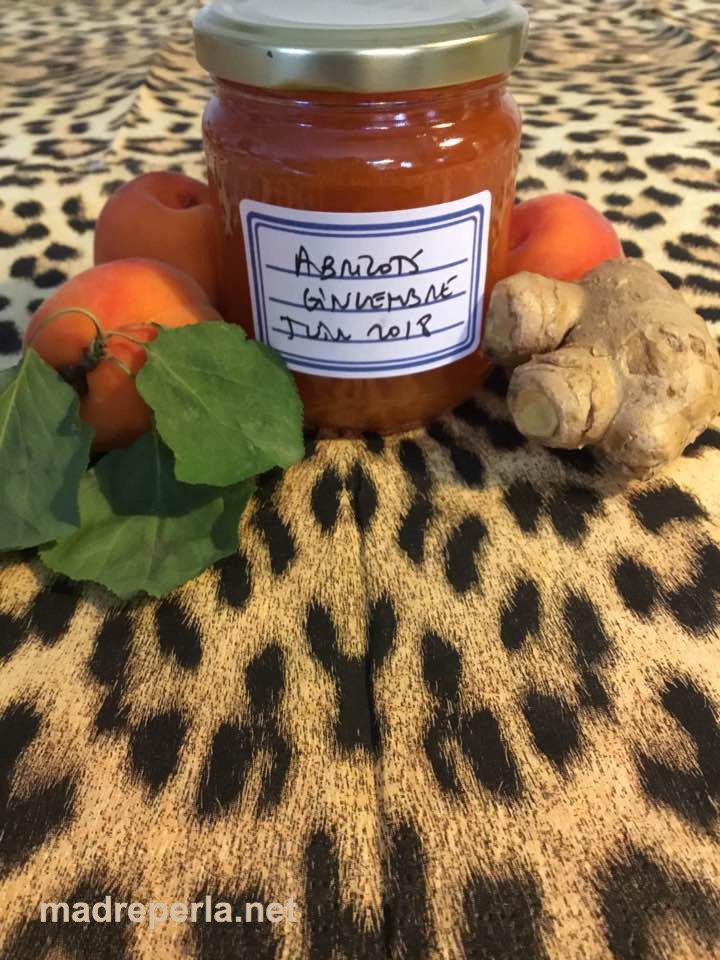 Confiture d'abricots gingembre