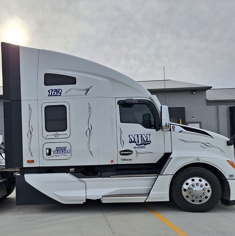 MJM Logistics, LLC Truck