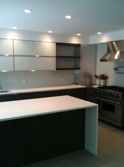 River Forest Kitchen & Powder Room