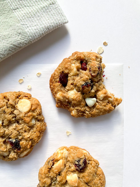 Cranberry White Chocolate Oatmeal Cookie