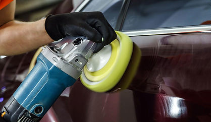 washmenow-car-buffing_edited.jpg