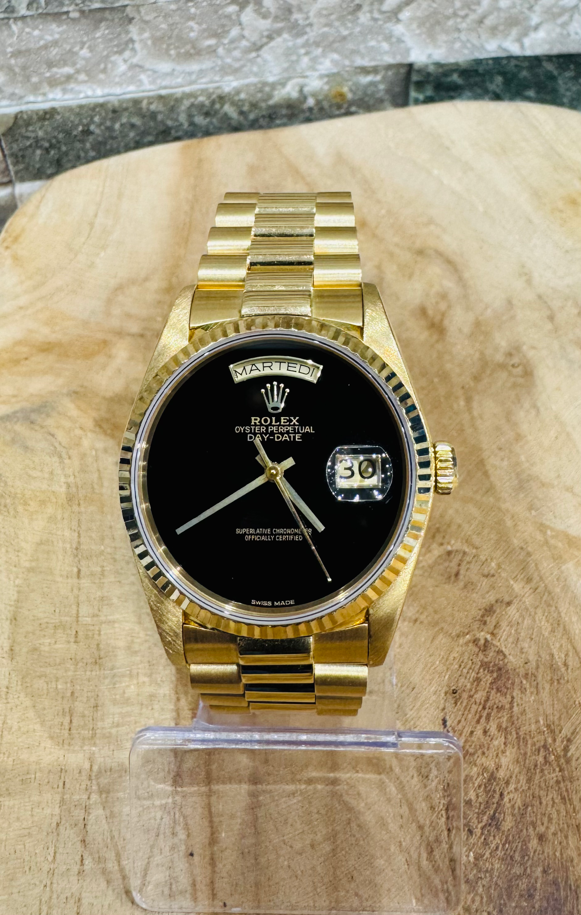 ROLEX DAY-DATE 18038 ONYX DIAL