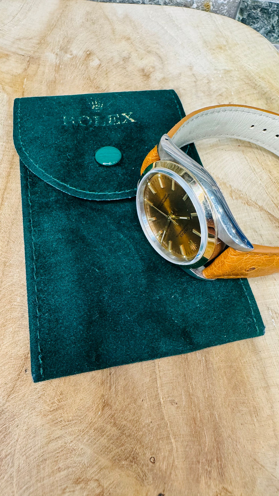 Miniature : ROLEX OYSTER PERPETUAL 14203