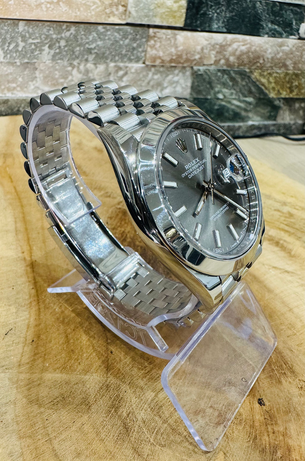 Miniature : ROLEX DATEJUST 41MM 126300 RHODIUM
