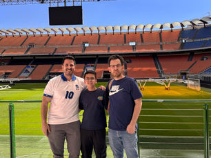 סיור כדורגל באיצטדיון סן סירו במילאנו בעברית ⚽ 