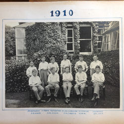 Team Photo 1910