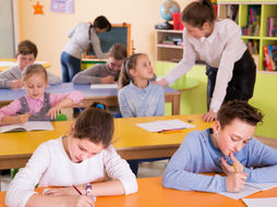 SUPPLENZE DOCENTI 2024, INTERPELLI: LA PROPOSTA DI ASSUNZIONE DEVE ESSERE TRASMESSA CON QUALE PREAVVISO?SCOPRIAMOLO INSIEME