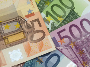 Bonus spesa da 500 euro: per tutte le famiglie con ISEE inferiore a 15mila euro. Scopri dove viene applicato l'ulteriore sconto del 15%. Quando arriva e come presentare ricorso in caso di errori?