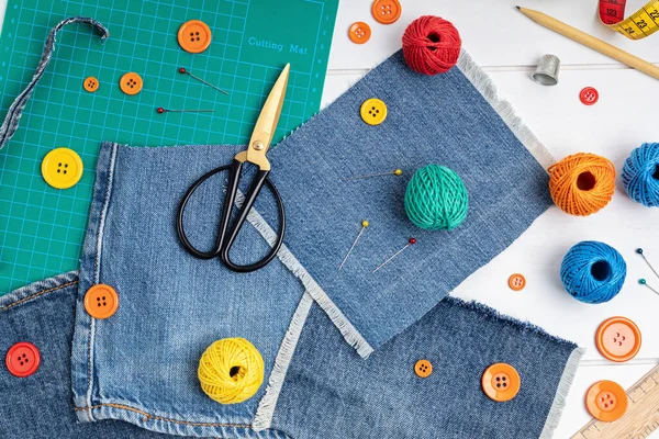 upcycling jeans.webp