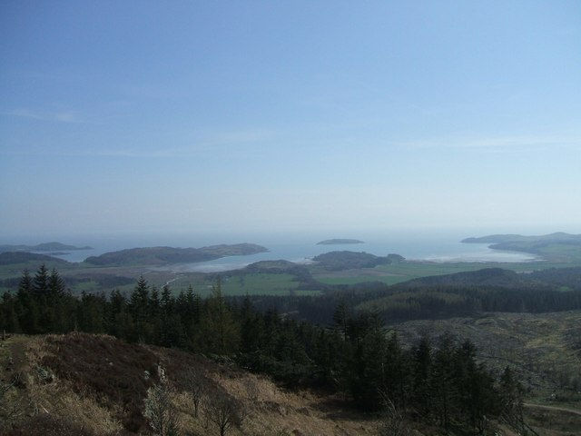 View_from_Screel_Hill_-_geograph.org.uk_-_1220960.jpg