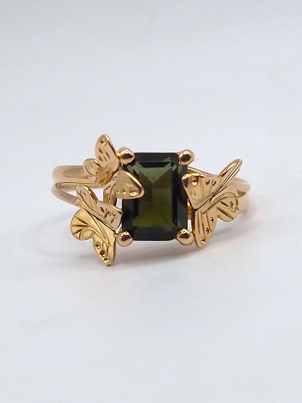 bague-papillons-or-jaune-tourmaline-verte
