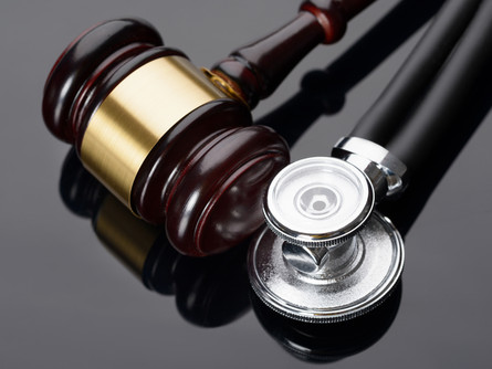 Conheça um pouco sobre direito médico