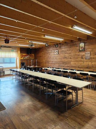 Juhlatilat Karkkilassa, Toikkakiinteistöt