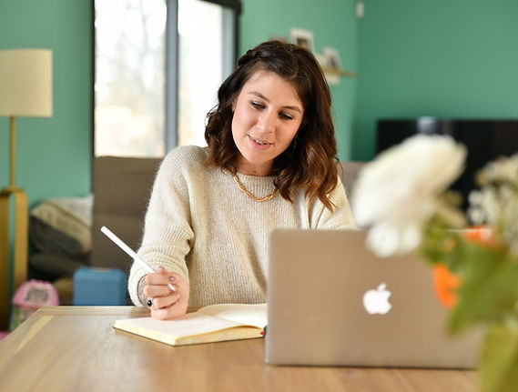 PAULINE COLLUS PHOTOGRAPHY (7).JPG