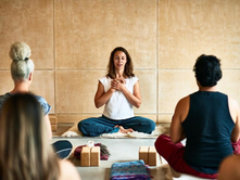 療癒後腦杓神經痛,雙眼皮濕疹,經期亂掉,確診康復後還是咳嗽不停等身體狀況。發現原來一輩子都在為媽媽而活,努力證明自己夠好