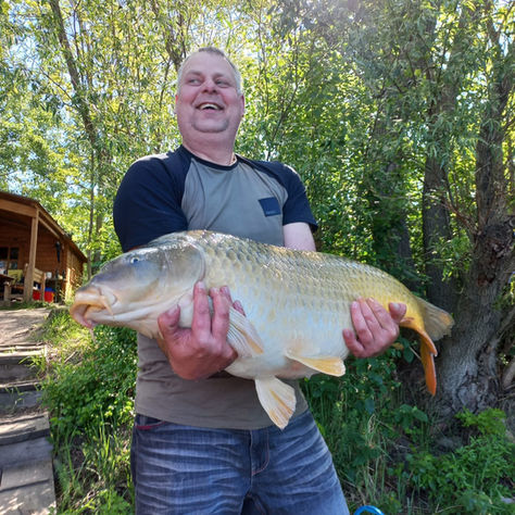 An unseren Teichwart am Breiteich Fischteich (als kleine Auflockerung)