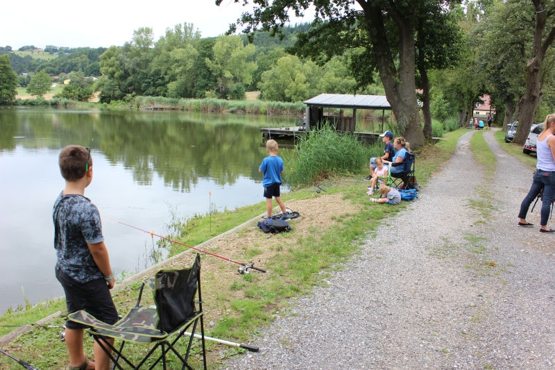 Kinderfischen am Fischteich Fürholzteich von "Die Kinderfreunde Marbach" 02.08.2023