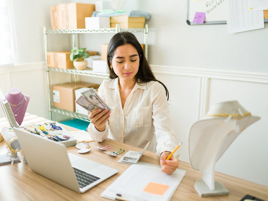 3 Mistakes Young Entrepreneurs Make (And How to Avoid Them)