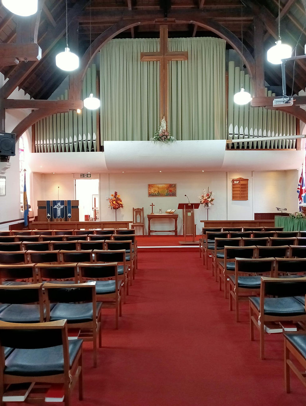 Wombourne Methodist - front of church