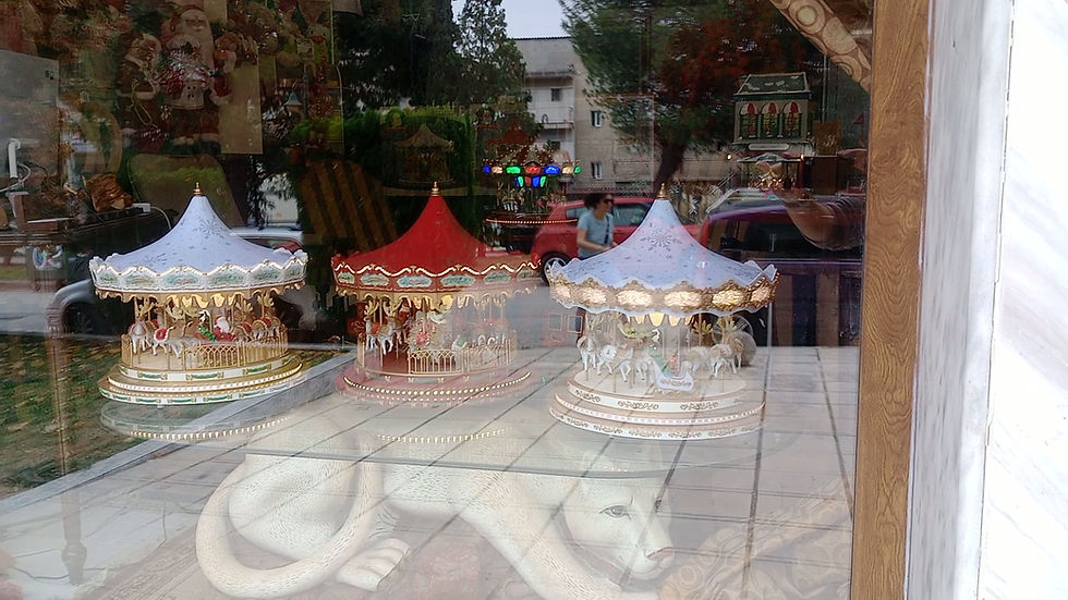 Animated Crystal Deluxe Carousel  1.000 κρύσταλλα Υ44εκ.,Mr.Christmas κωδ. 12904 worldfamilytime.com