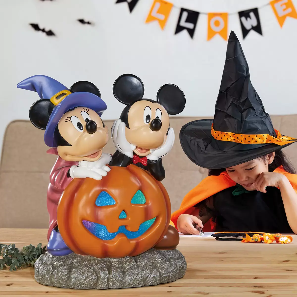 Halloween Mickey & Minnie Pumpkin Υ54εκ. με φώτα & μουσική Κωδ. C1784876  www.worldfamilytime.com