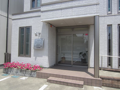 正面玄関