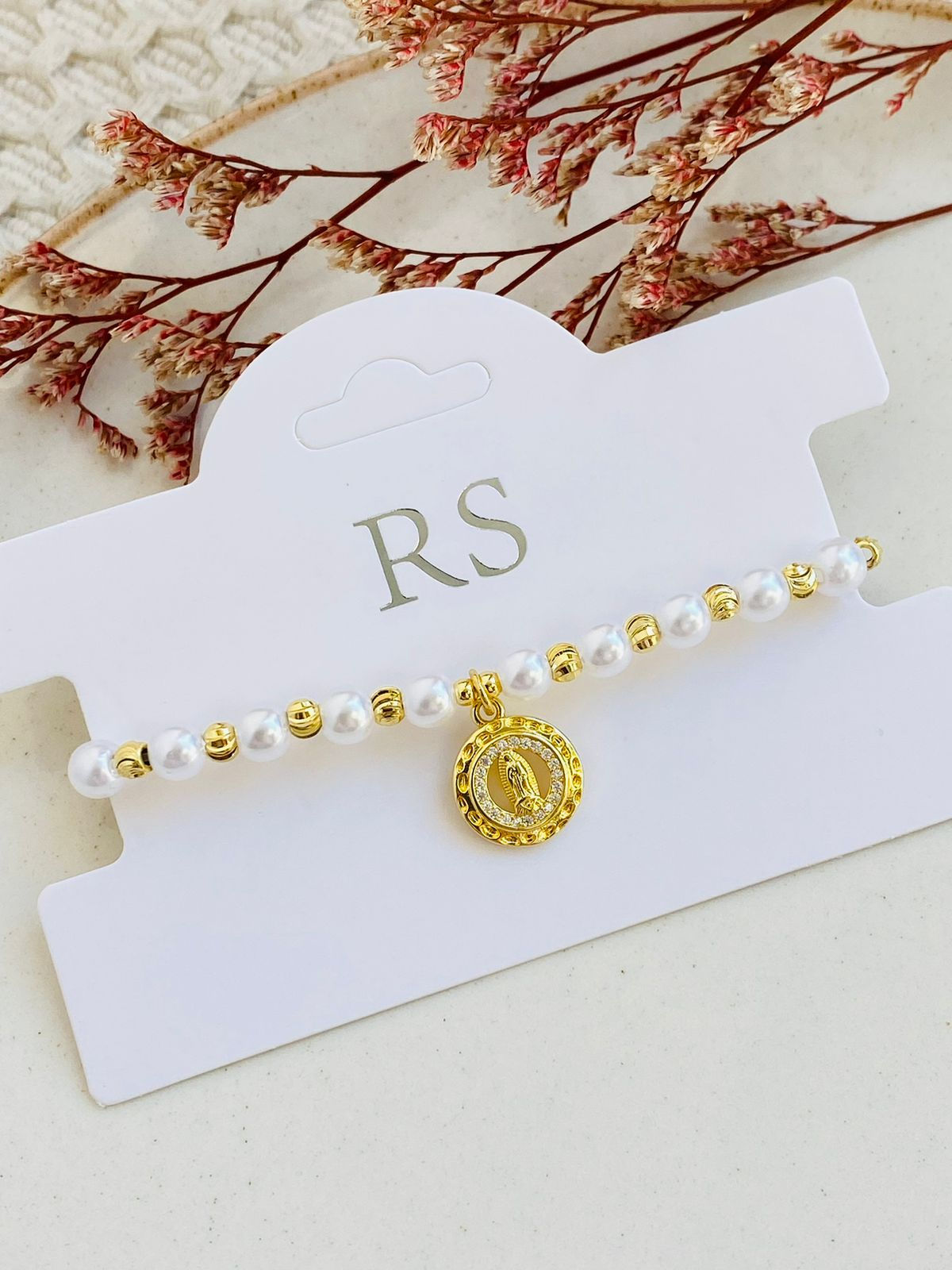 Pearl Beaded Mary Bracelet