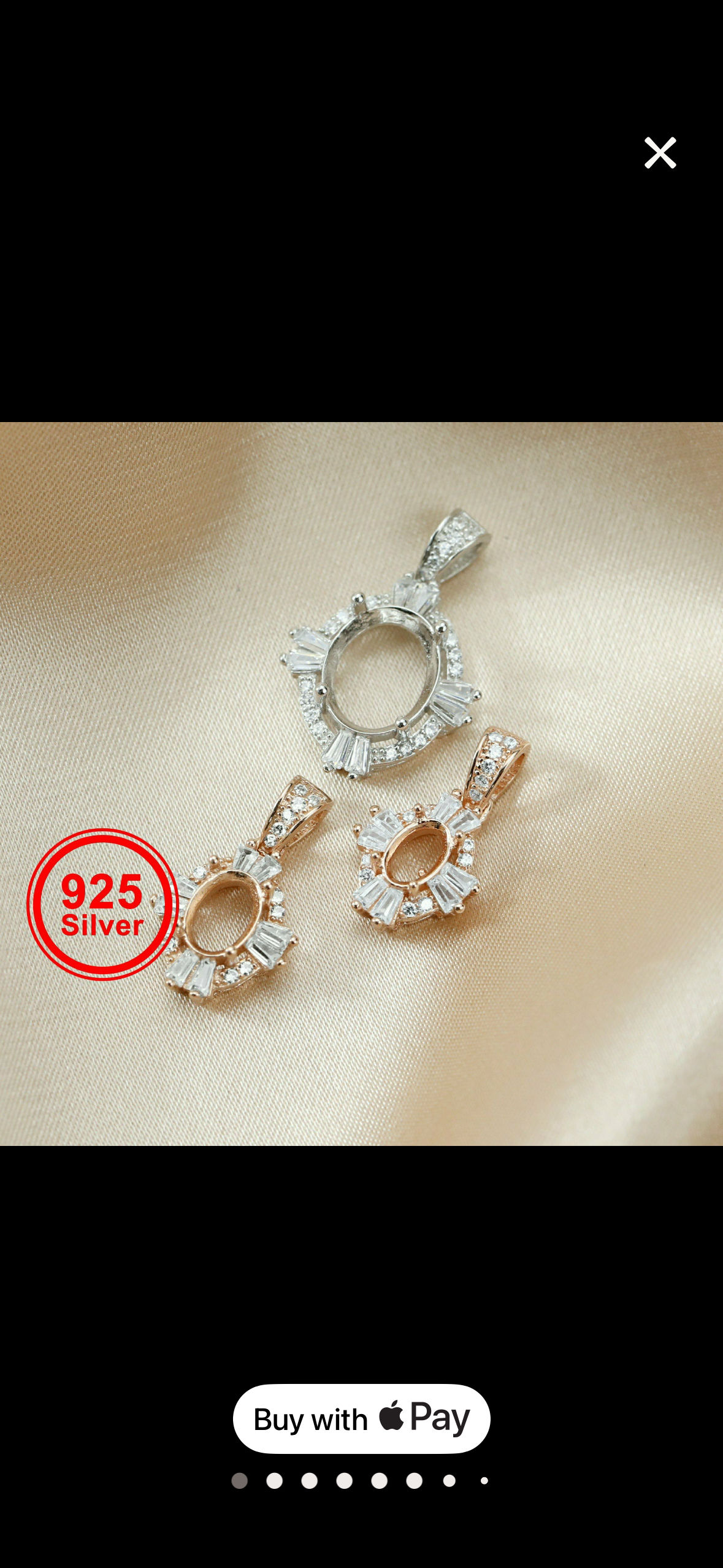 Keepsake Vintage style oval Prong Pendant