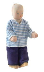 Grandmother with clothes-00880