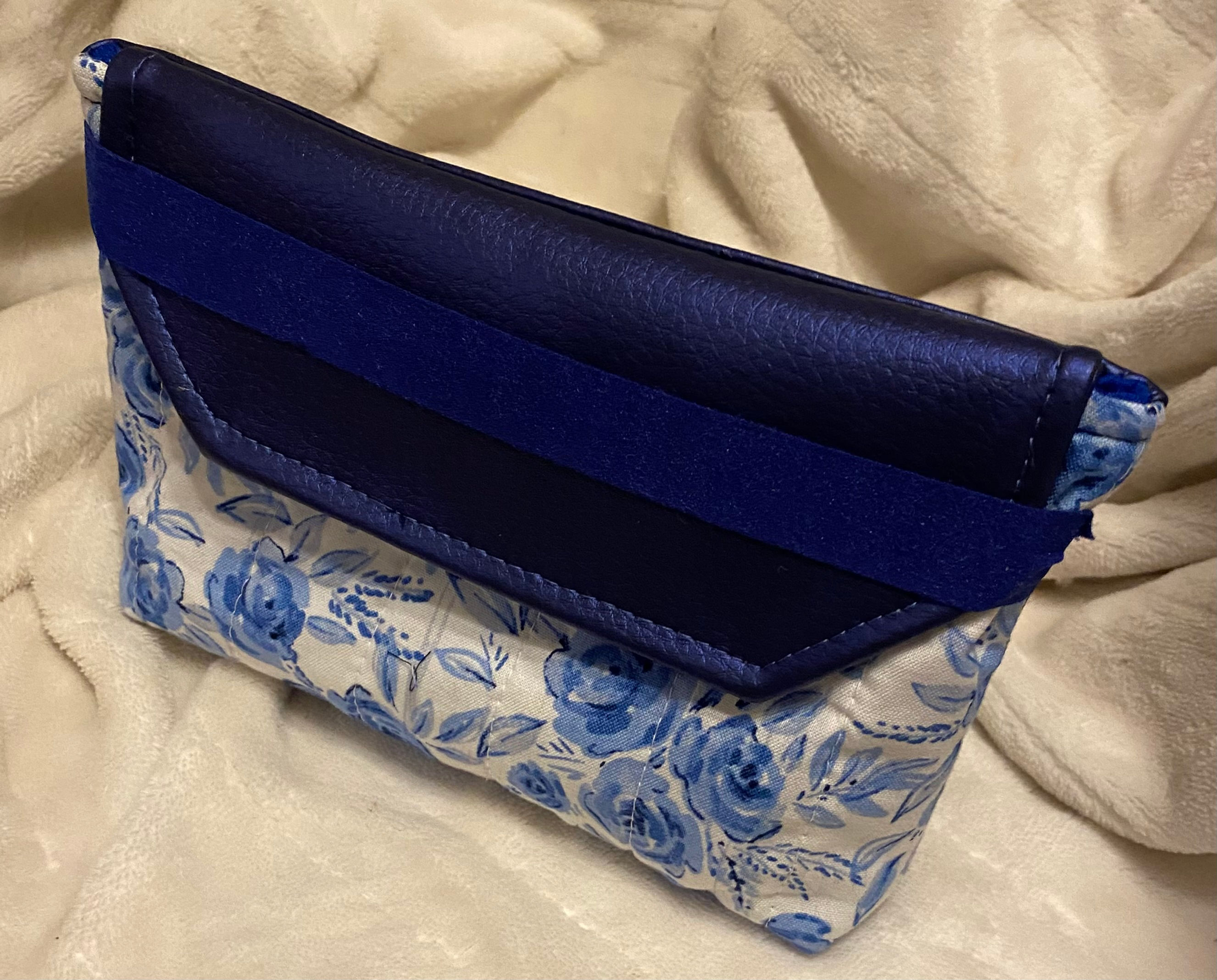 Book Sleeve - Kindle Size